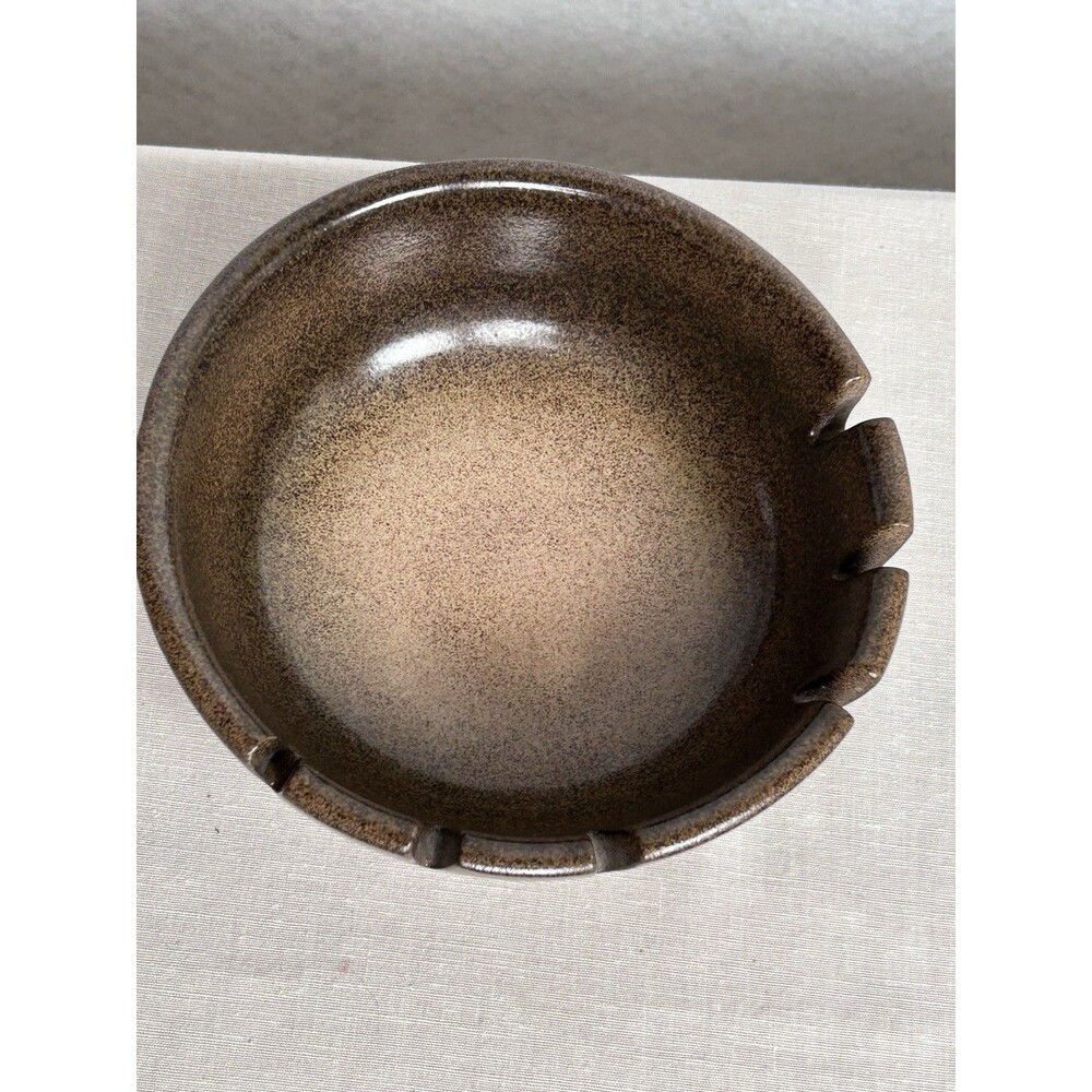 Heath speckled brown & tan 6 slot ashtray 6 1/2 x 2 in MCM Made in Sausalito CA